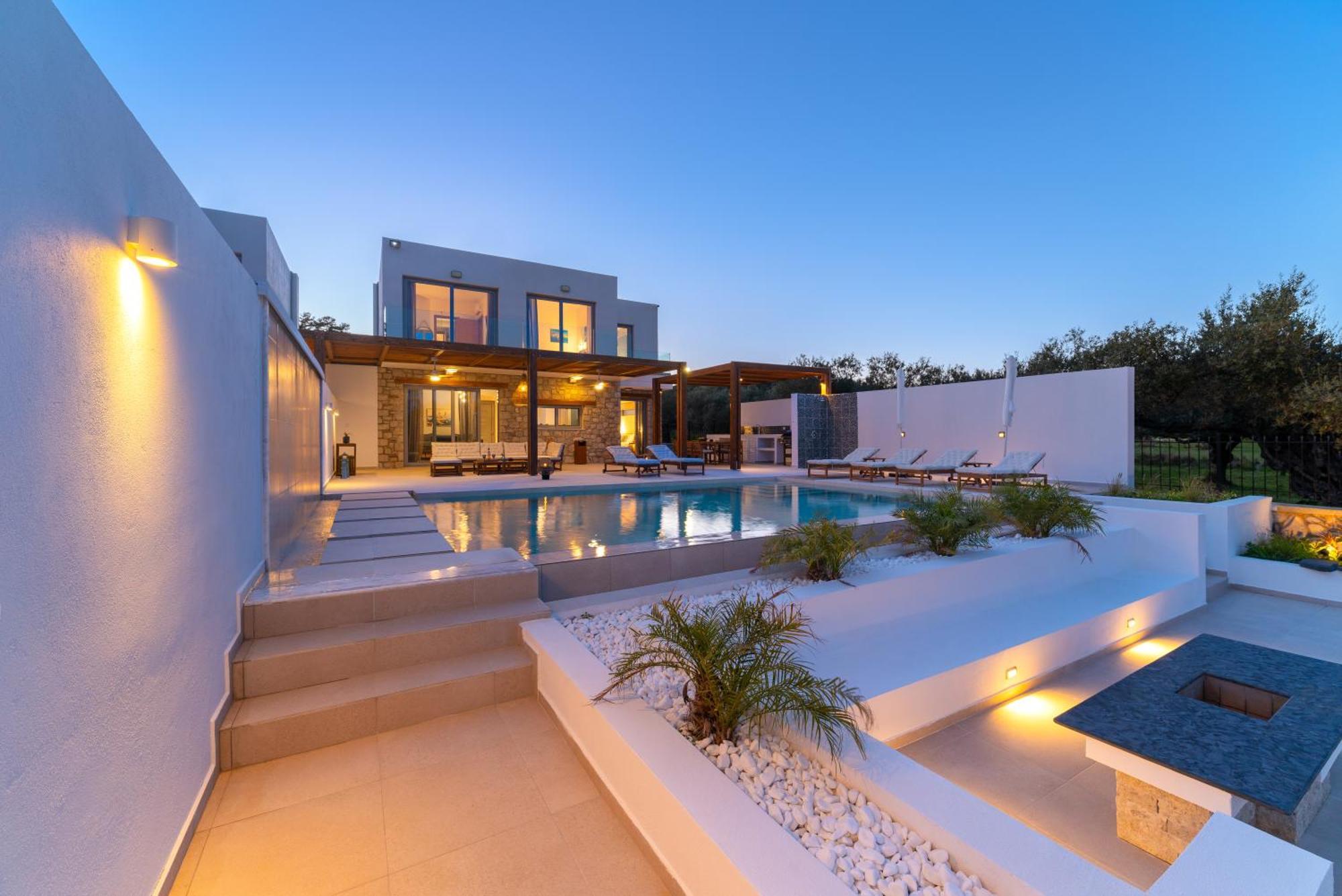 Luna Llena Villa